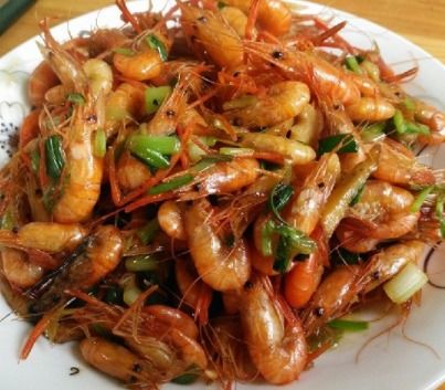 虾在过年都会是一个吉祥菜式,过年一道虾,每年笑哈哈